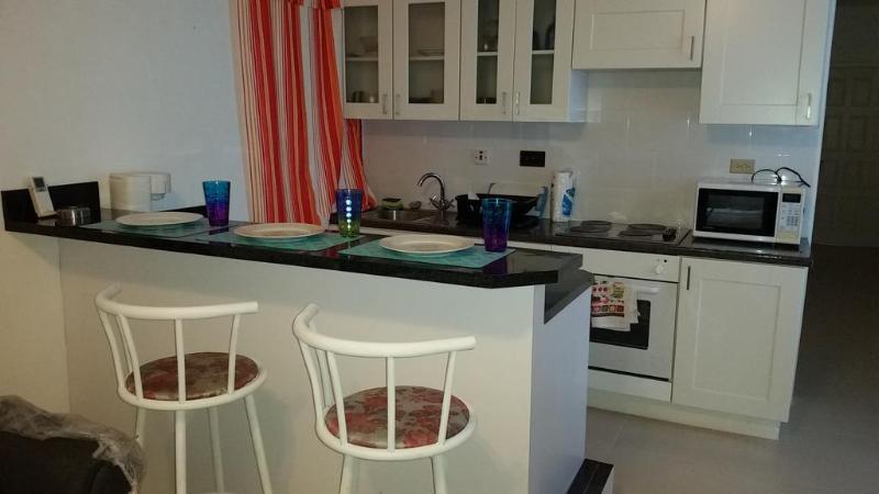 Skycastles Condominiums Ocho Rios Exterior foto